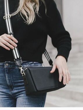 Tote Savy Diaper Bag.